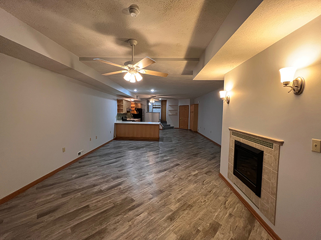 NLiving Room